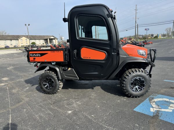 2025 Kubota RTVX2C-PKLHS-1 - Image 5